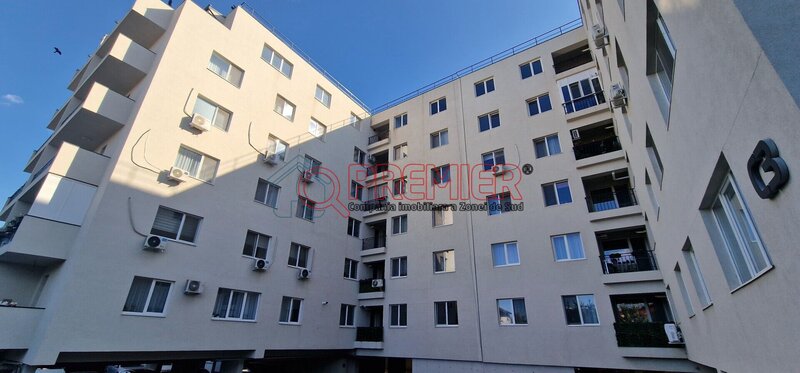 Grand Arena Mall - Sector 4 - Doar 75.900 Euro